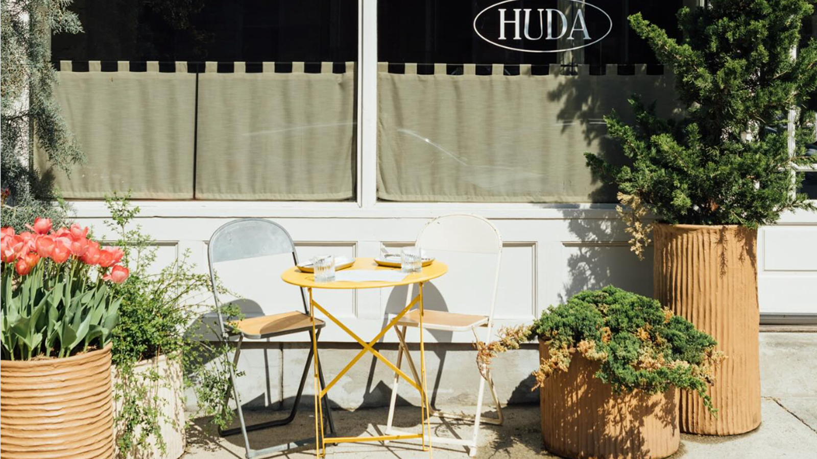 Williamsburg: The Other Side of The Bridge.